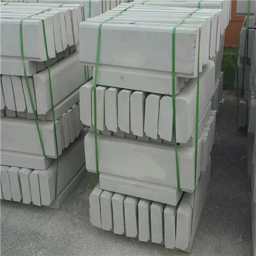 水泥路沿石價(jià)格